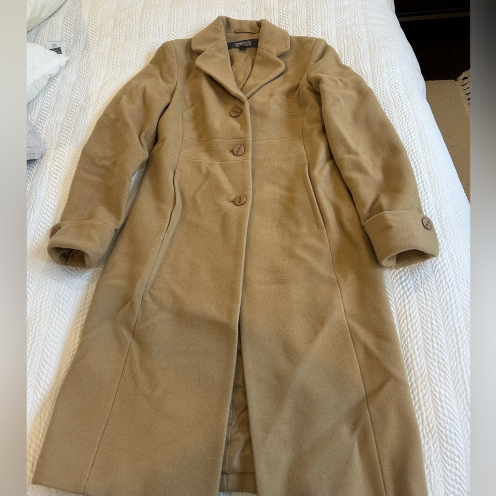 Kenneth Cole Women’s Wool Jacket. Size 2.